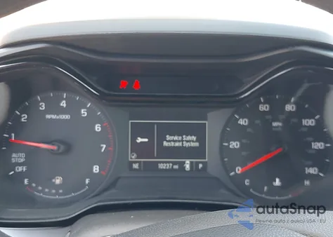 2025 Chevrolet Trax Fwd Ls z USA, uszkodzony, nr VIN KL77LFEP4SC052485